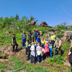 Bambini e forestali